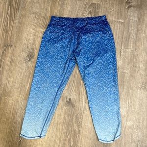Girls, XL ,All in Motion midcalf leggings. Great condition